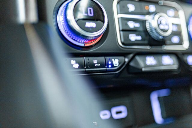 2023 GMC Yukon AWD AT4 Leather Roof Nav BCam Red Deer AB