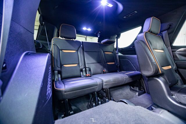 2023 GMC Yukon AWD AT4 Leather Roof Nav BCam Red Deer AB