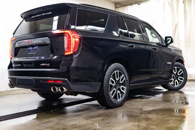 2023 GMC Yukon AWD AT4 Leather Roof Nav BCam Red Deer AB