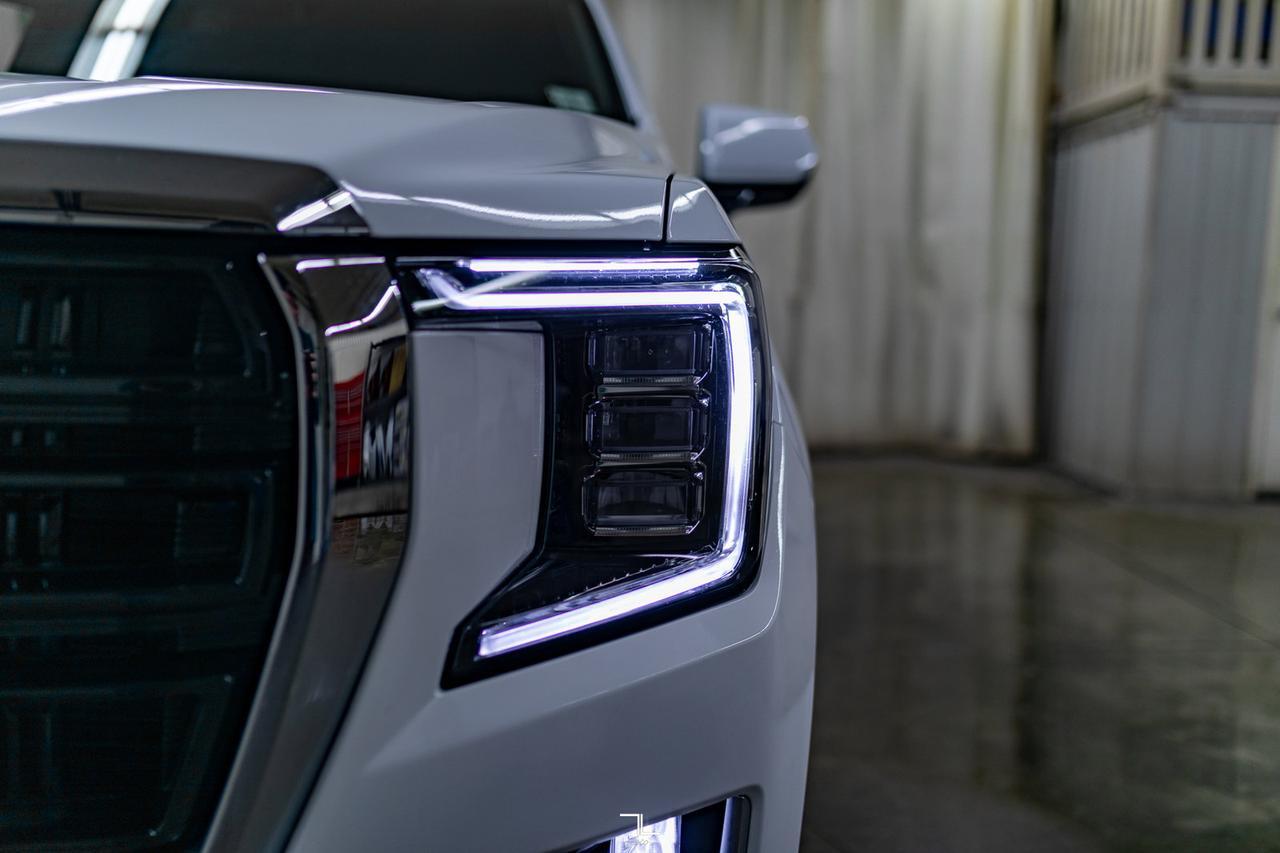 2023 GMC Yukon AWD SLE BCam 3rd Row Red Deer AB