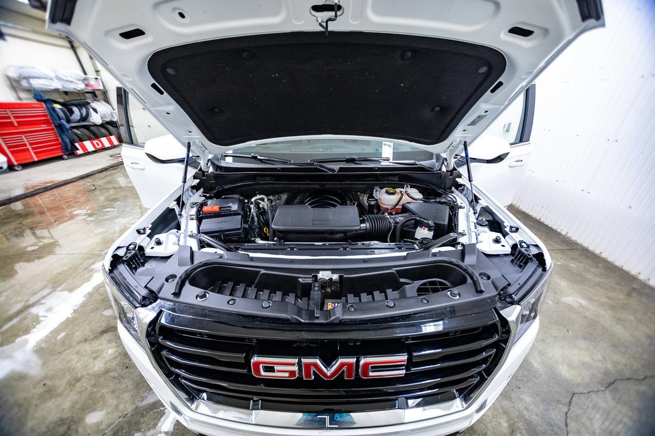 2023 GMC Yukon AWD SLE BCam 3rd Row Red Deer AB