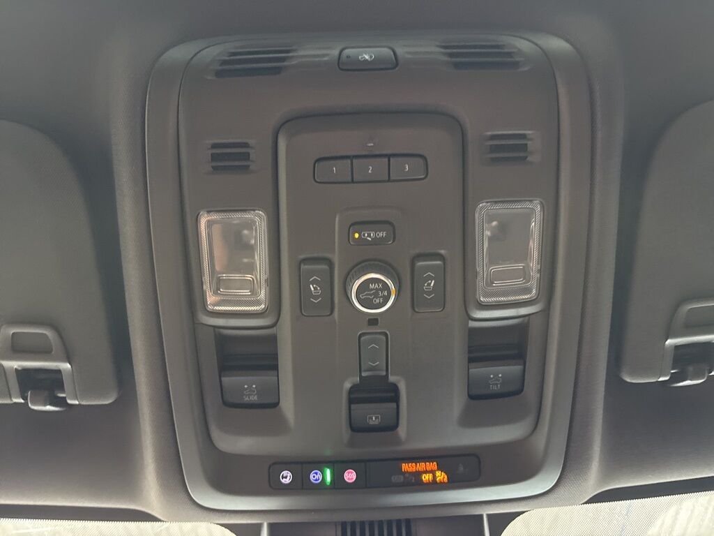 2023 GMC Yukon Denali 4WD 7 Passenger Minocqua WI