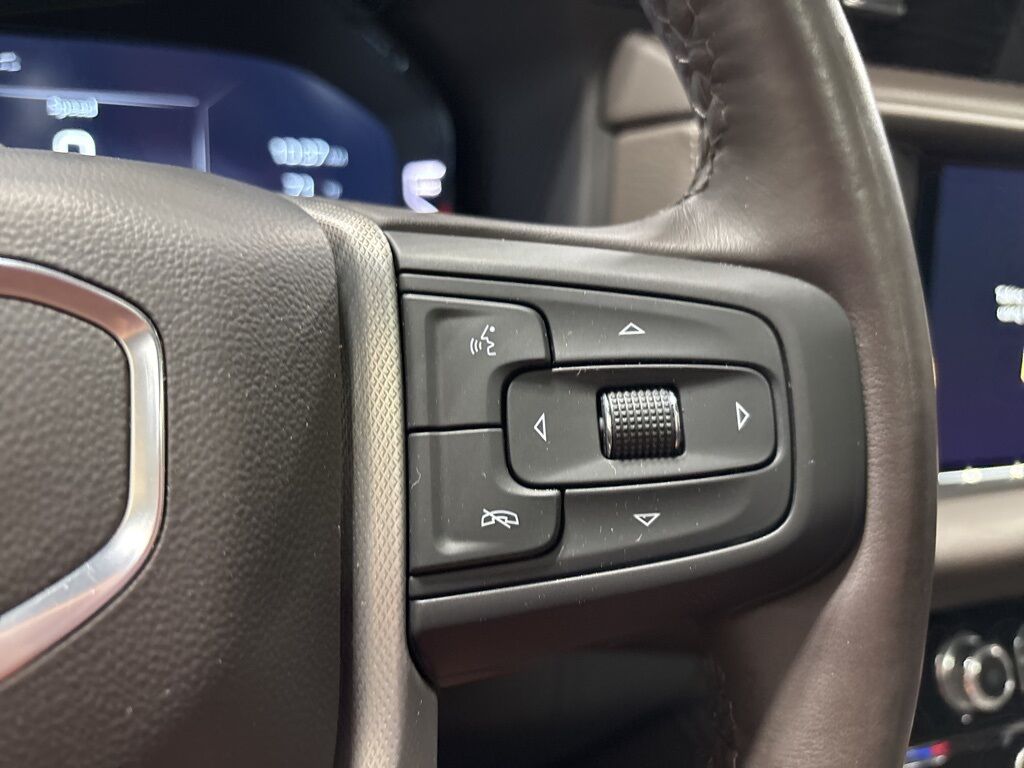 2023 GMC Yukon Denali 4WD 7 Passenger Minocqua WI