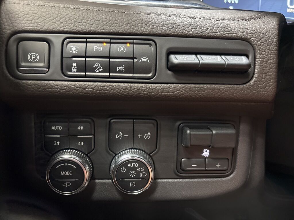 2023 GMC Yukon Denali 4WD 7 Passenger Minocqua WI
