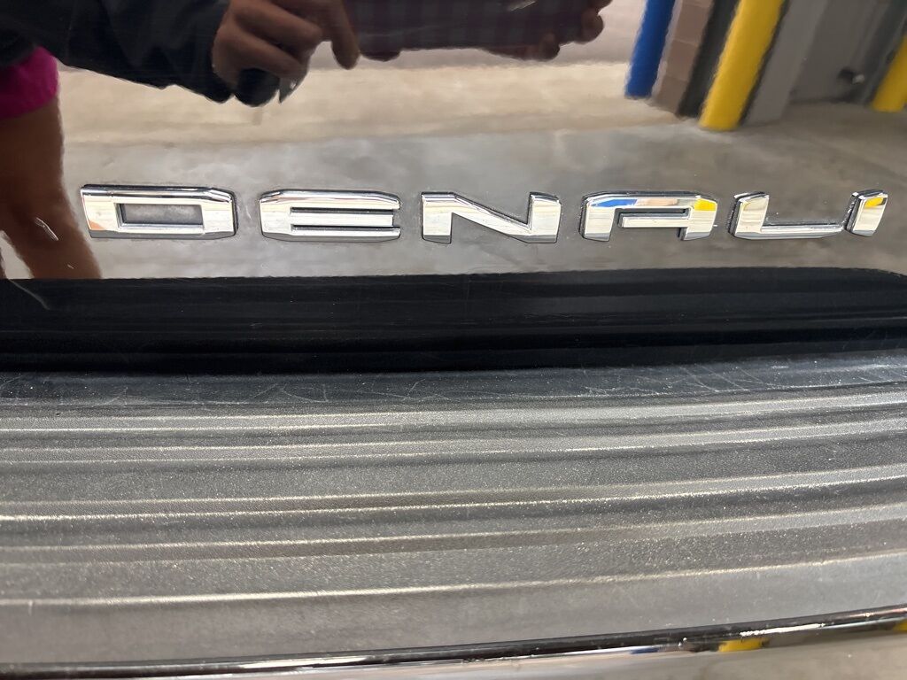 2023 GMC Yukon Denali 4WD 7 Passenger Minocqua WI
