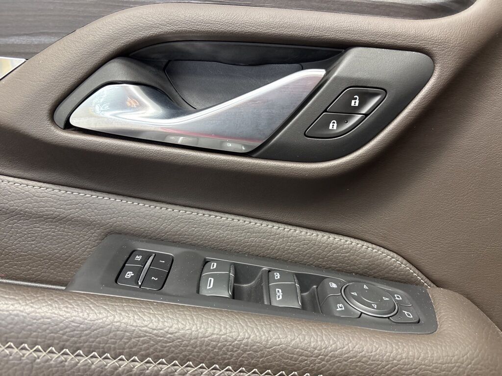 2023 GMC Yukon Denali 4WD 7 Passenger Minocqua WI
