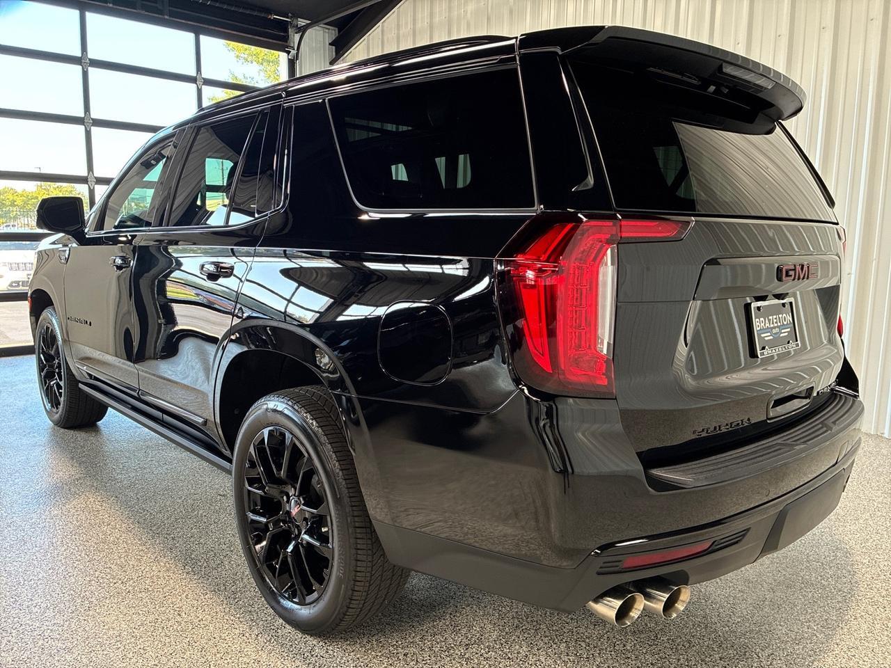 2023 GMC Yukon Denali, 4x4, Power Boards, Pano Roof, Adaptive Cruise, 22in Wheels, Blacked Out Chrome Houston TX