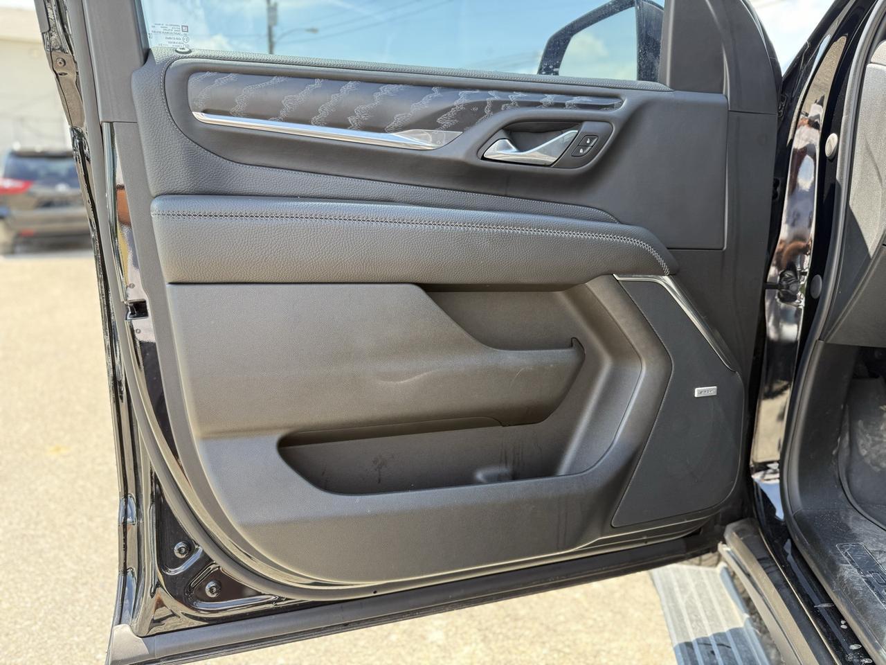 2023 GMC Yukon Denali Crestwood KY