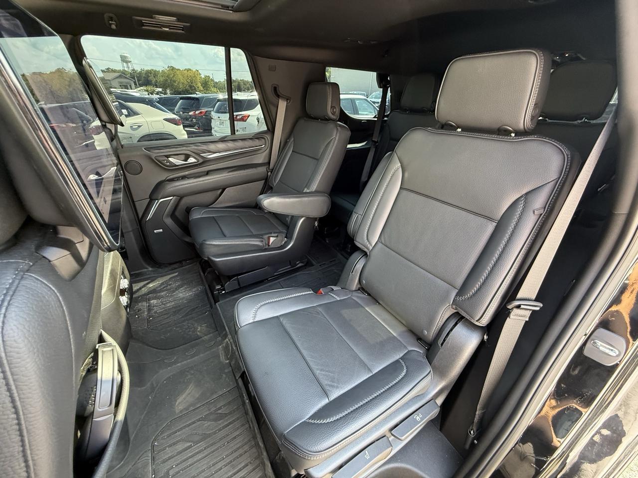2023 GMC Yukon Denali Crestwood KY