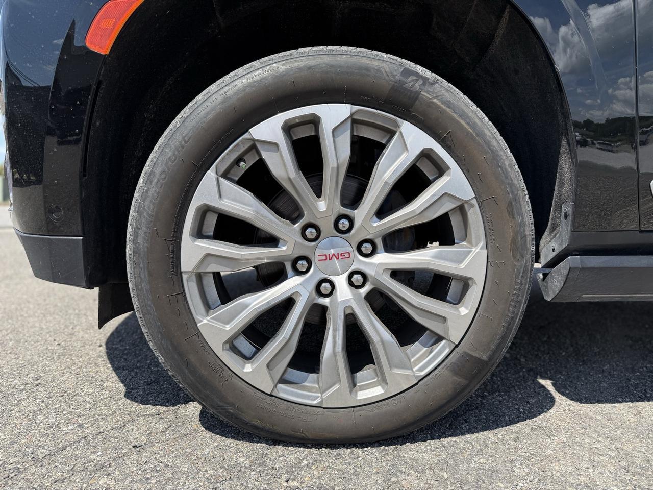 2023 GMC Yukon Denali Crestwood KY