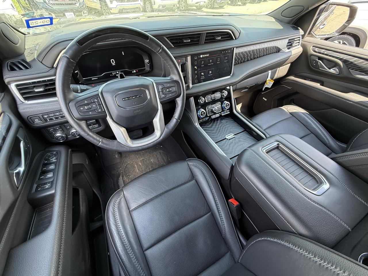 2023 GMC Yukon Denali Crestwood KY