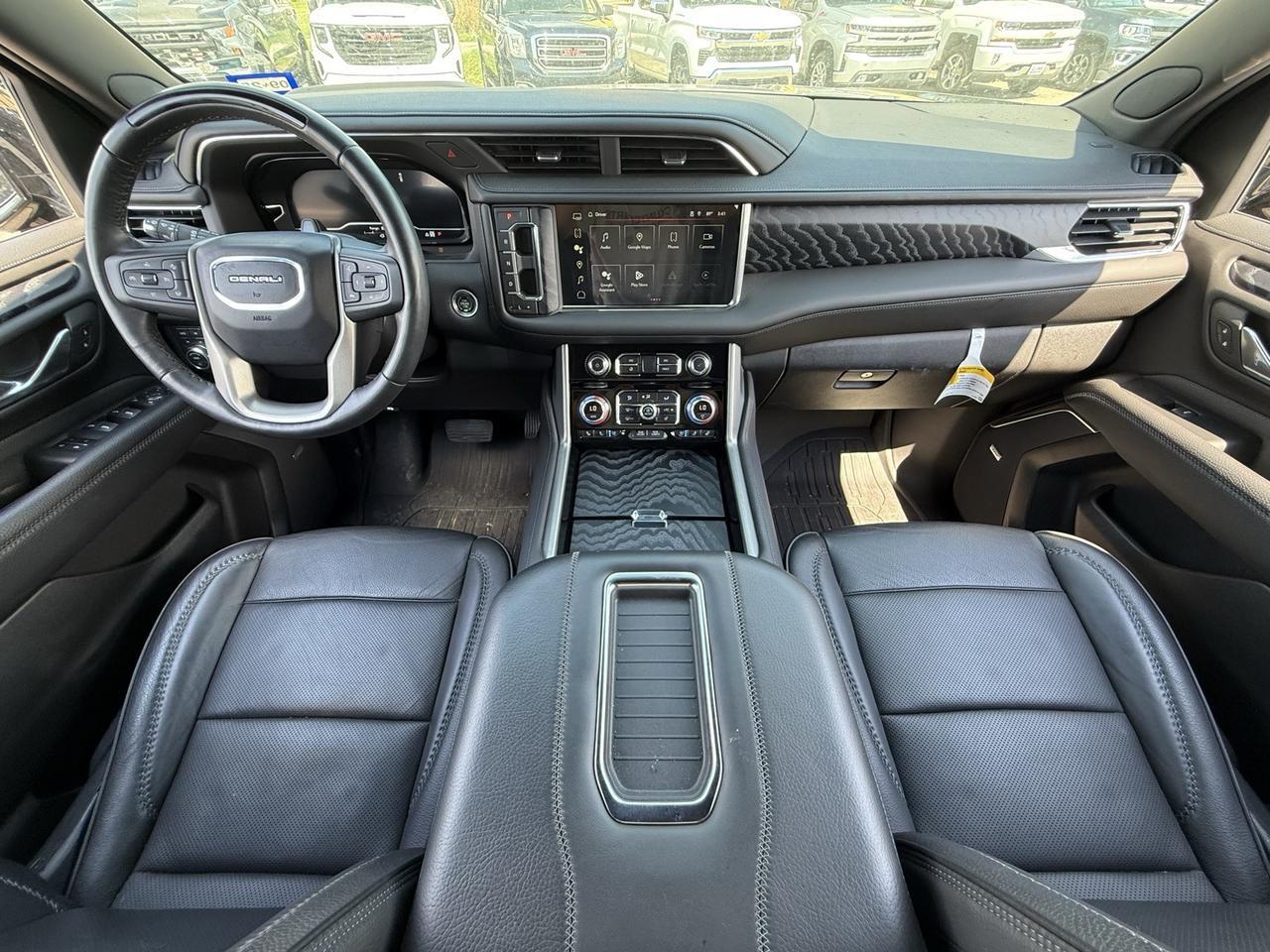 2023 GMC Yukon Denali Crestwood KY
