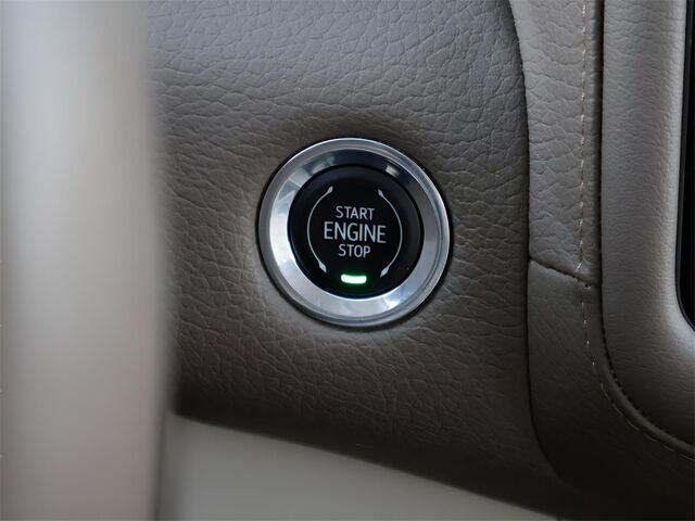 2023 GMC Yukon Denali Oshkosh WI 2023 GMC Yukon Denali Oshkosh WI