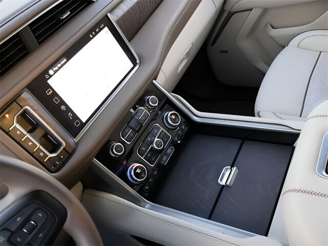 2023 GMC Yukon Denali Oshkosh WI 2023 GMC Yukon Denali Oshkosh WI