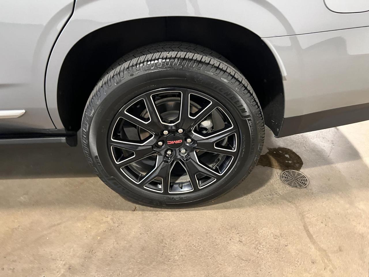 2023 GMC Yukon Denali Parker CO