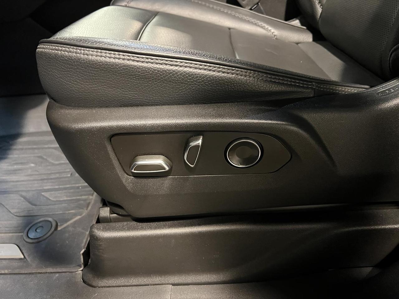 2023 GMC Yukon Denali Parker CO