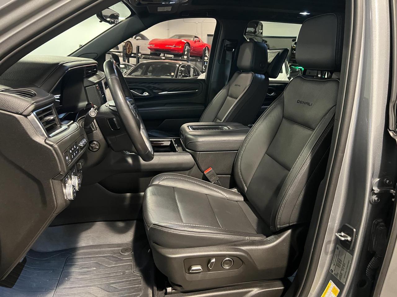 2023 GMC Yukon Denali Parker CO