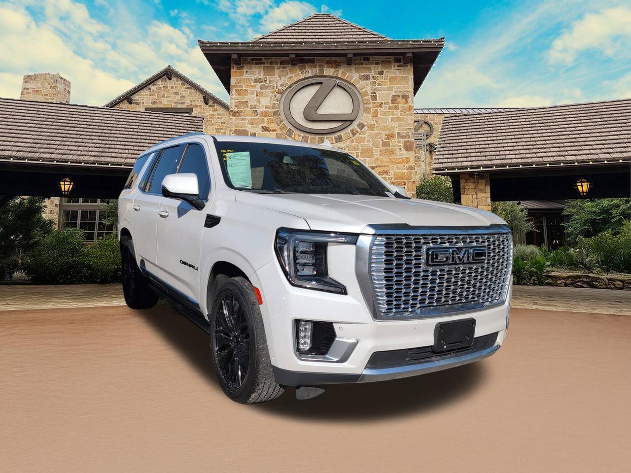 2023 GMC Yukon Denali