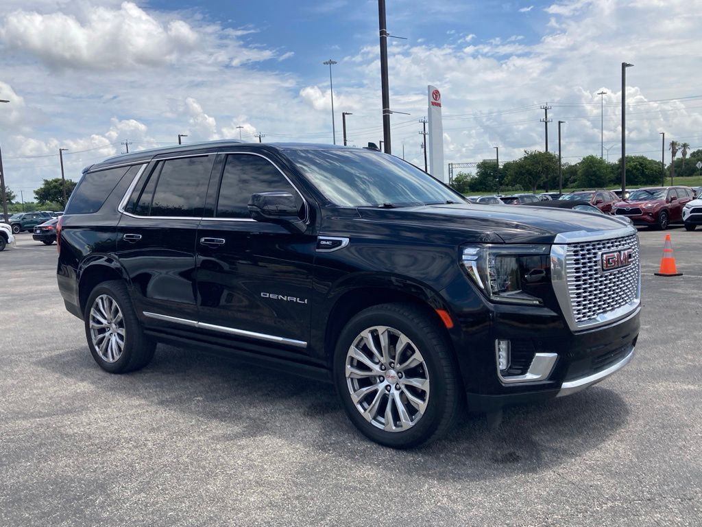 2023 GMC Yukon Denali