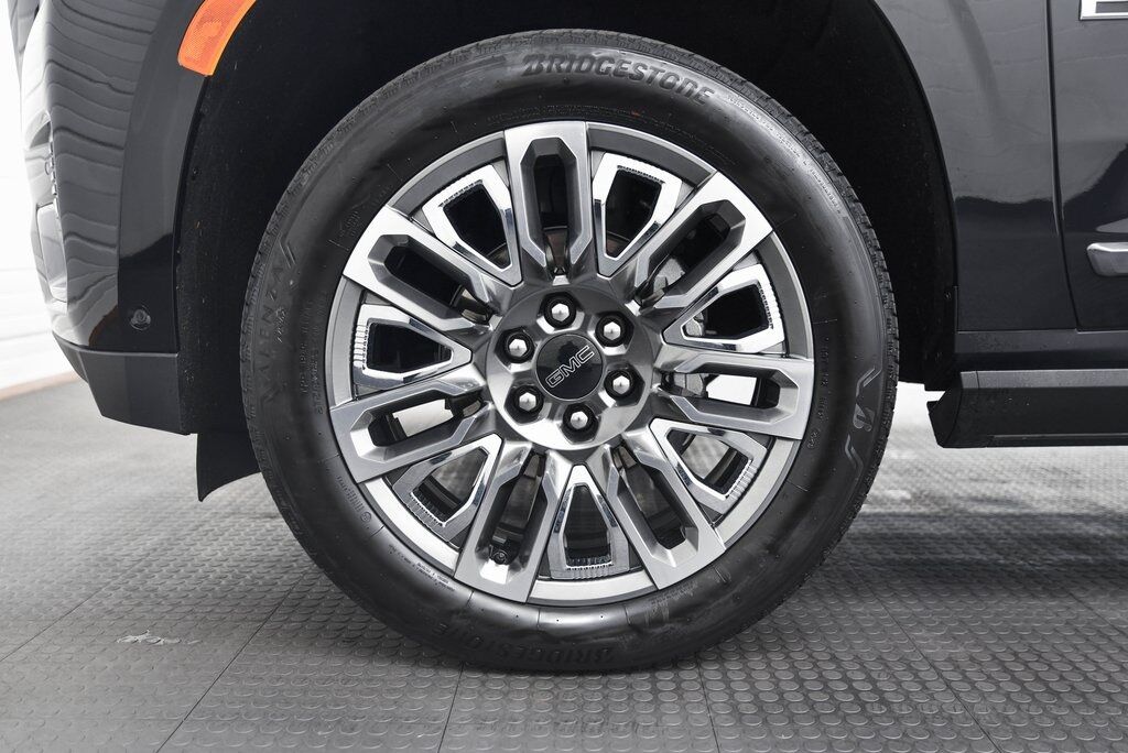 2023 GMC Yukon Denali Ultimate AKRON OH