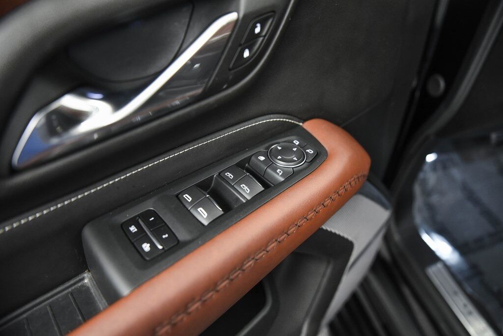 2023 GMC Yukon Denali Ultimate AKRON OH