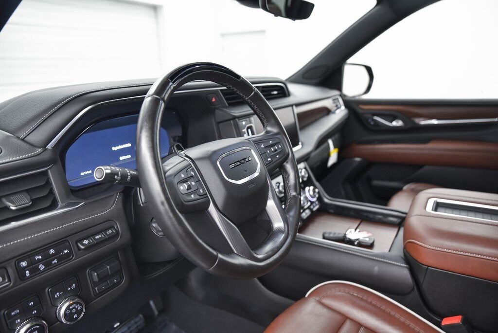 2023 GMC Yukon Denali Ultimate AKRON OH