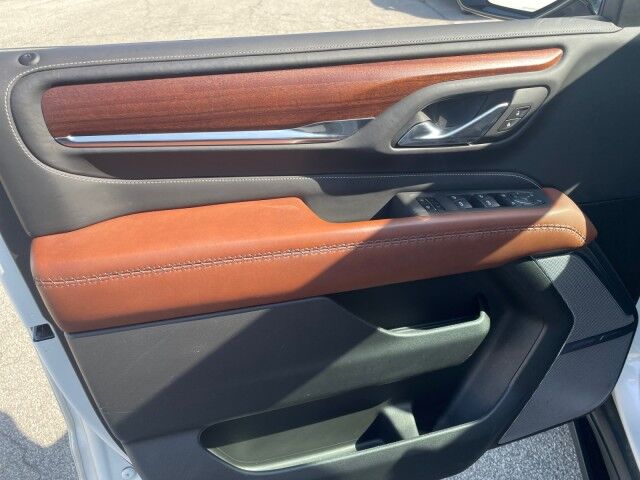 2023 GMC Yukon Denali Ultimate Cleveland OH