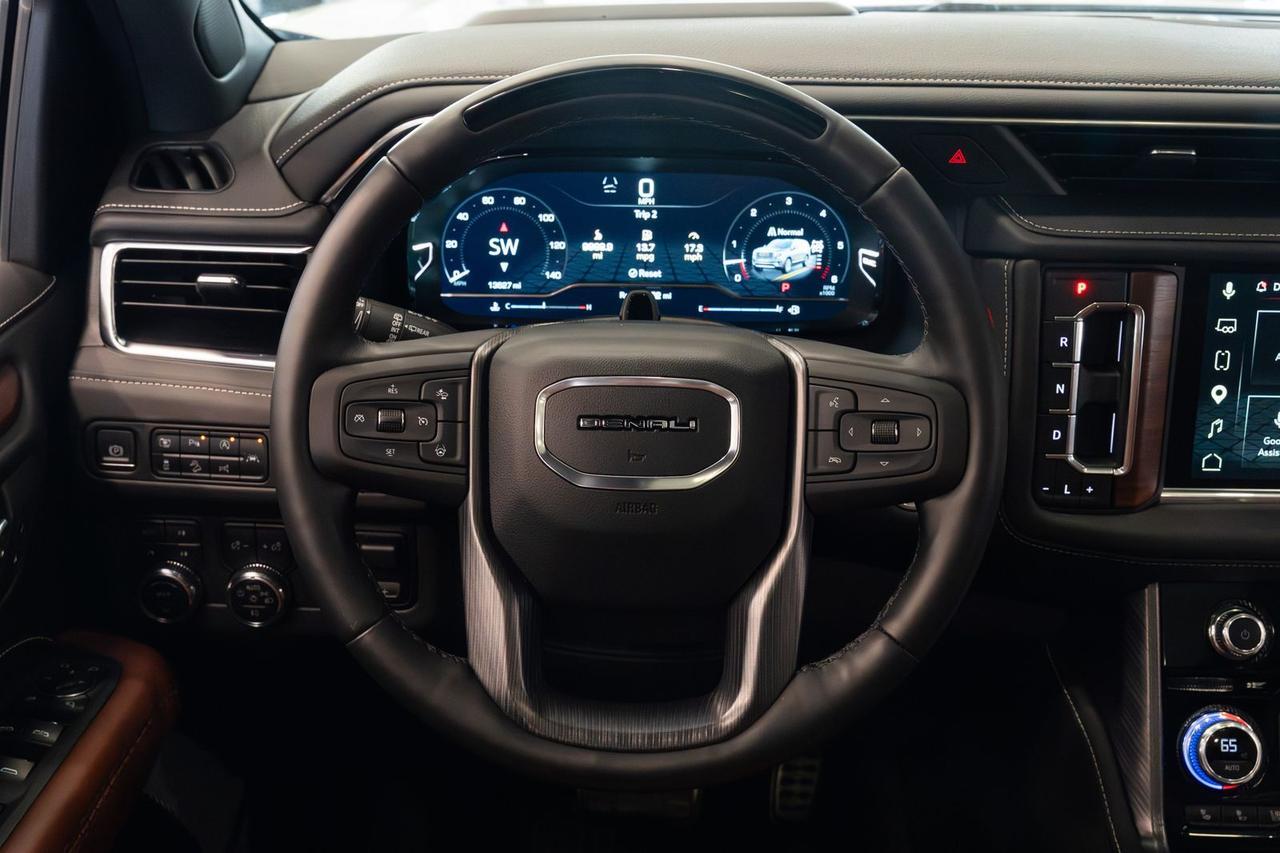 2023 GMC Yukon Denali Ultimate Gladstone OR