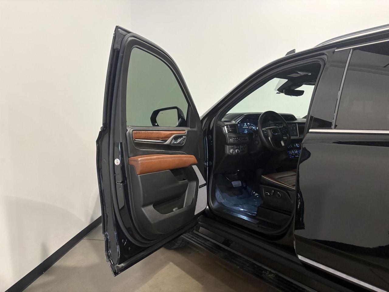 2023 GMC Yukon Denali Ultimate Parker CO