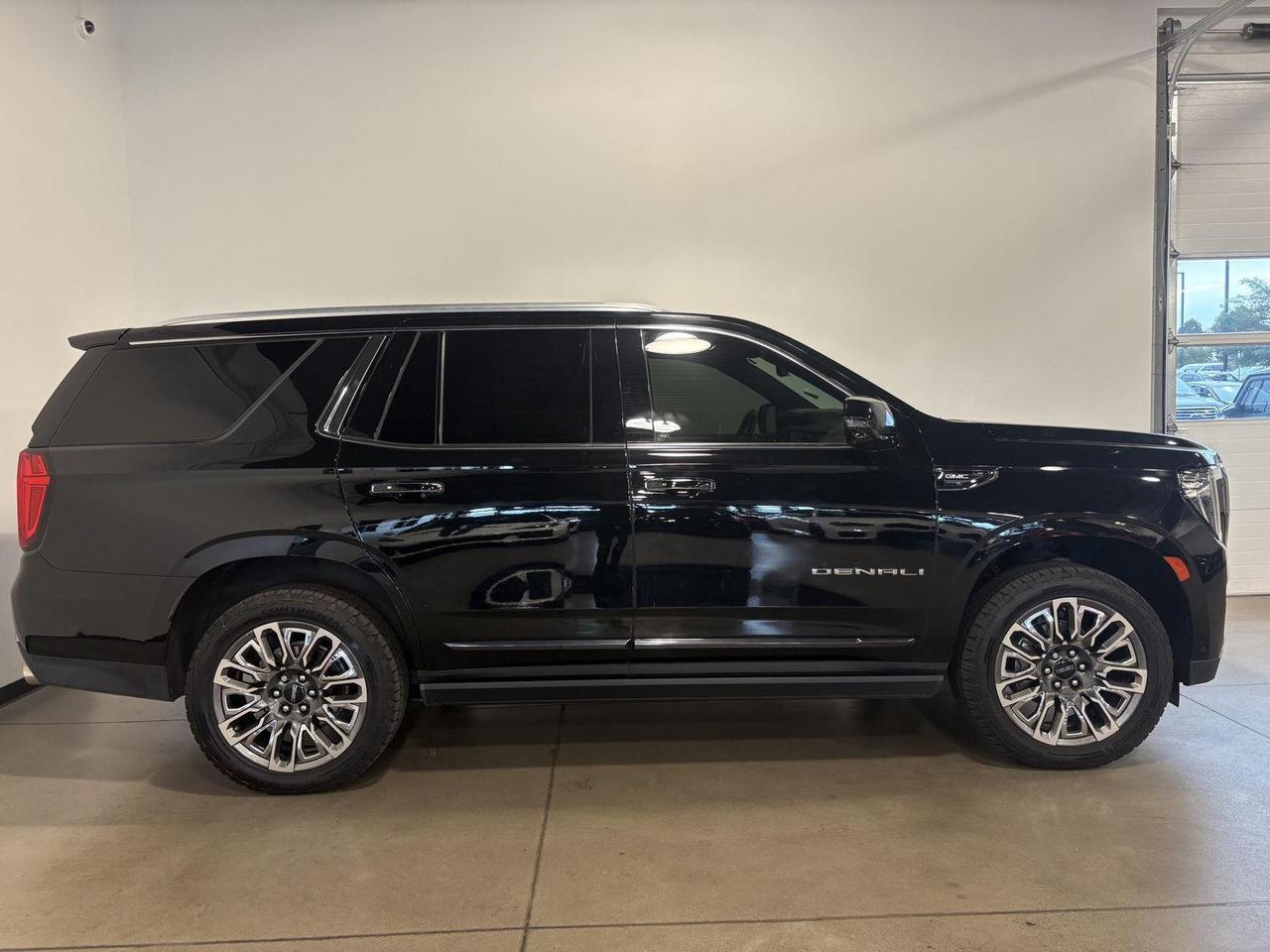 2023 GMC Yukon Denali Ultimate Parker CO