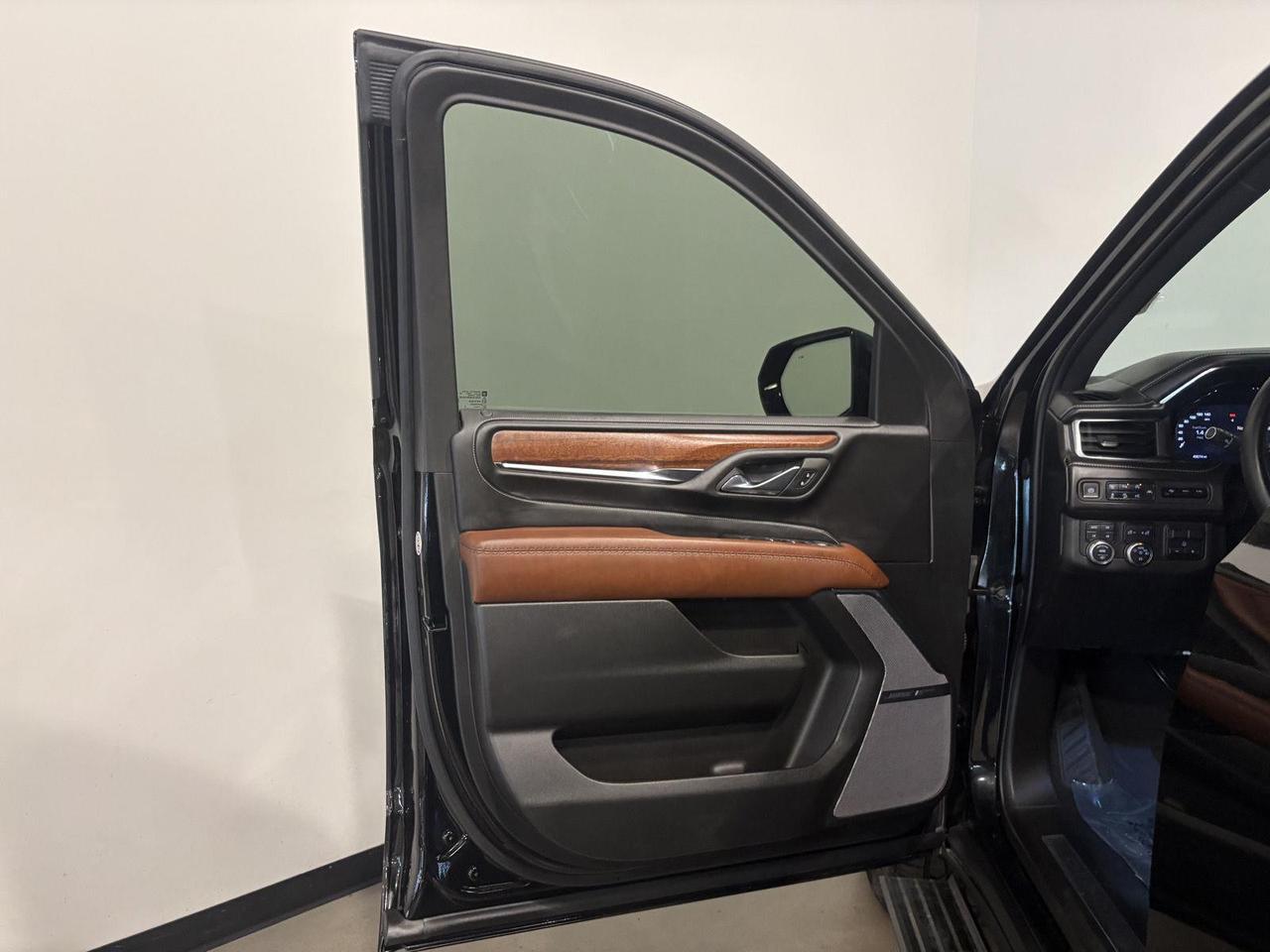2023 GMC Yukon Denali Ultimate Parker CO