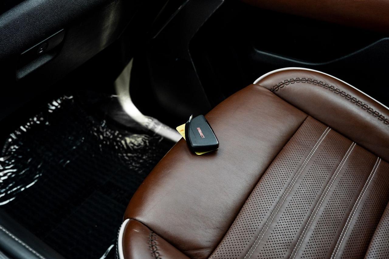 2023 GMC Yukon Denali Ultimate Richardson TX