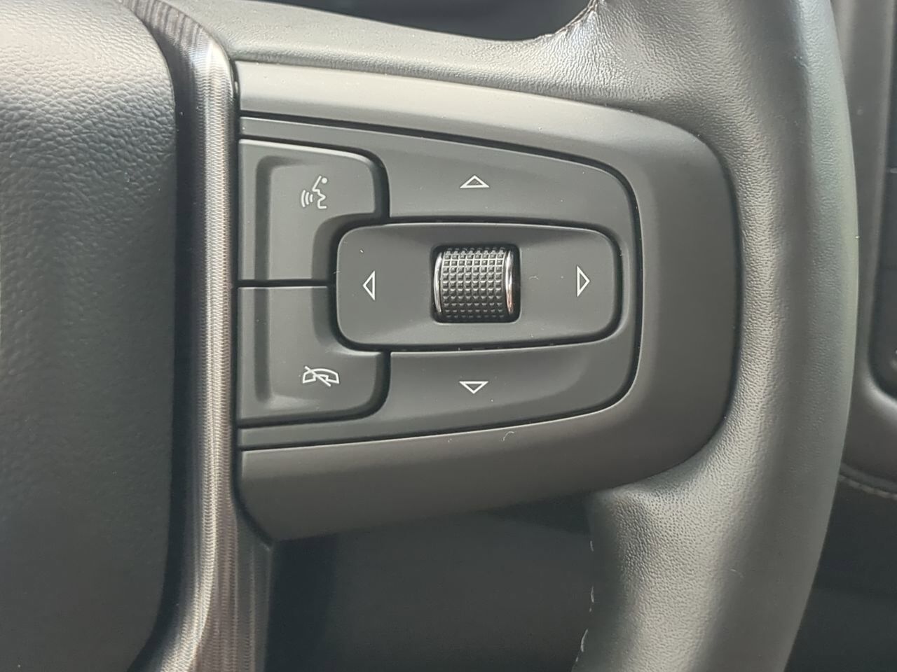 2023 GMC Yukon Denali Ultimate Winder GA