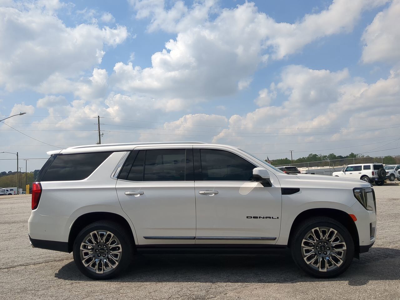 2023 GMC Yukon Denali Ultimate Winder GA