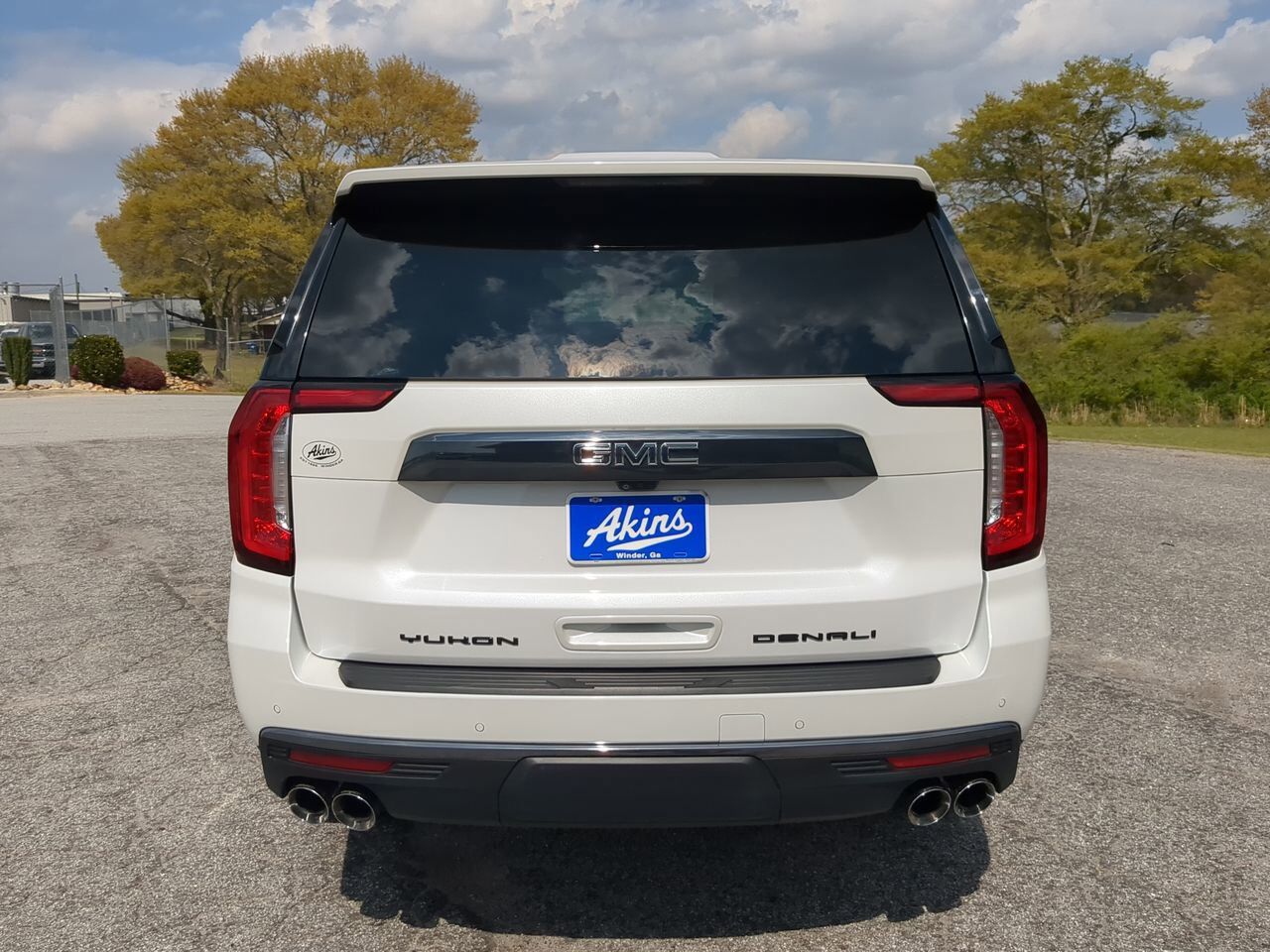 2023 GMC Yukon Denali Ultimate Winder GA
