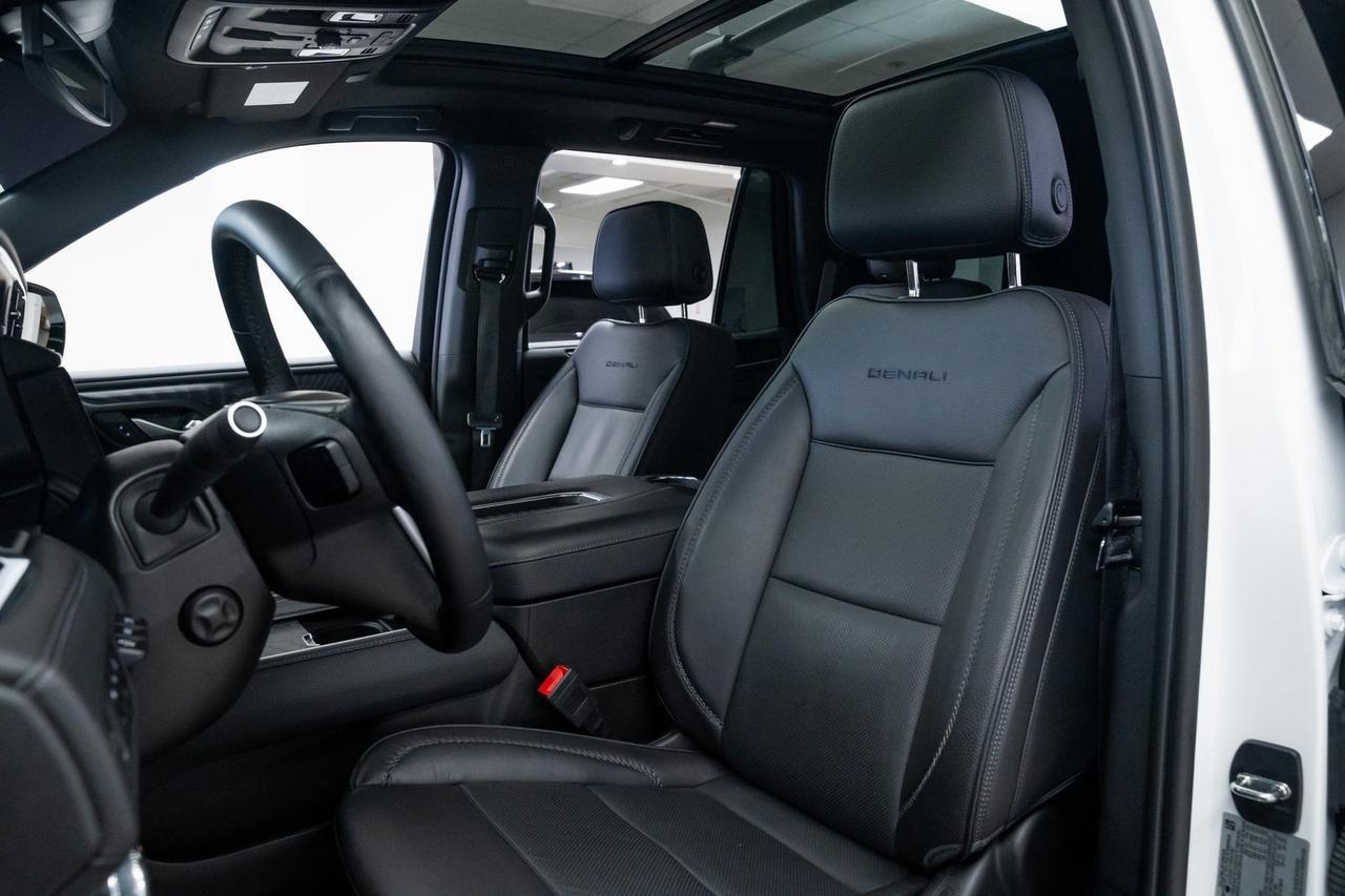 2023 GMC Yukon Denali Vented Seats Panoramic Roof Adaptive Cruise Portland OR