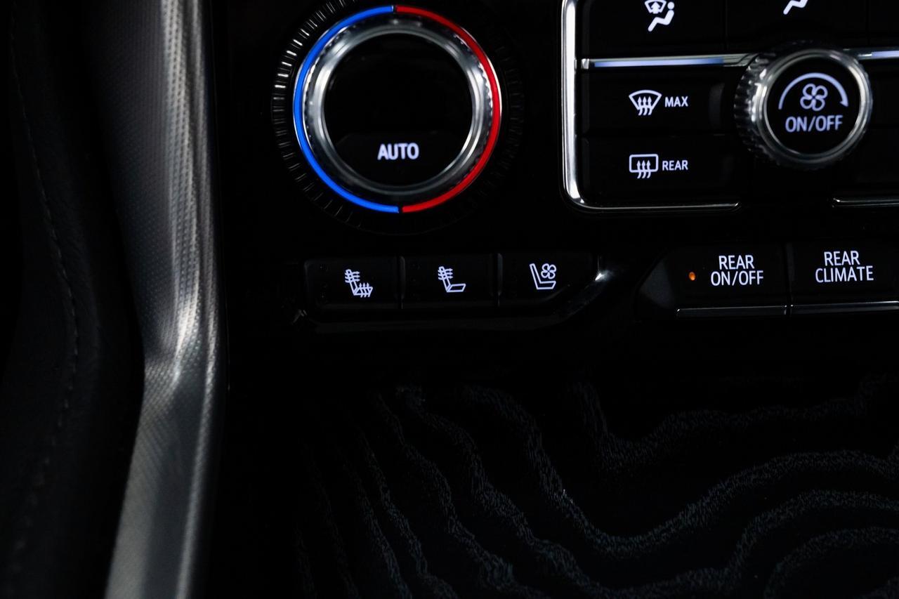 2023 GMC Yukon Denali Vented Seats Panoramic Roof Adaptive Cruise Portland OR