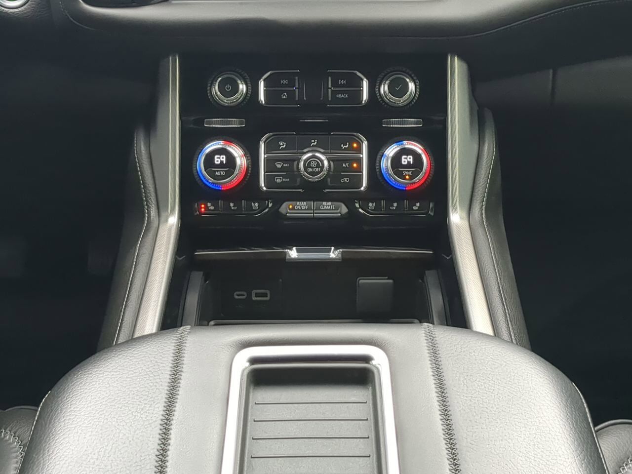 2023 GMC Yukon Denali Winder GA