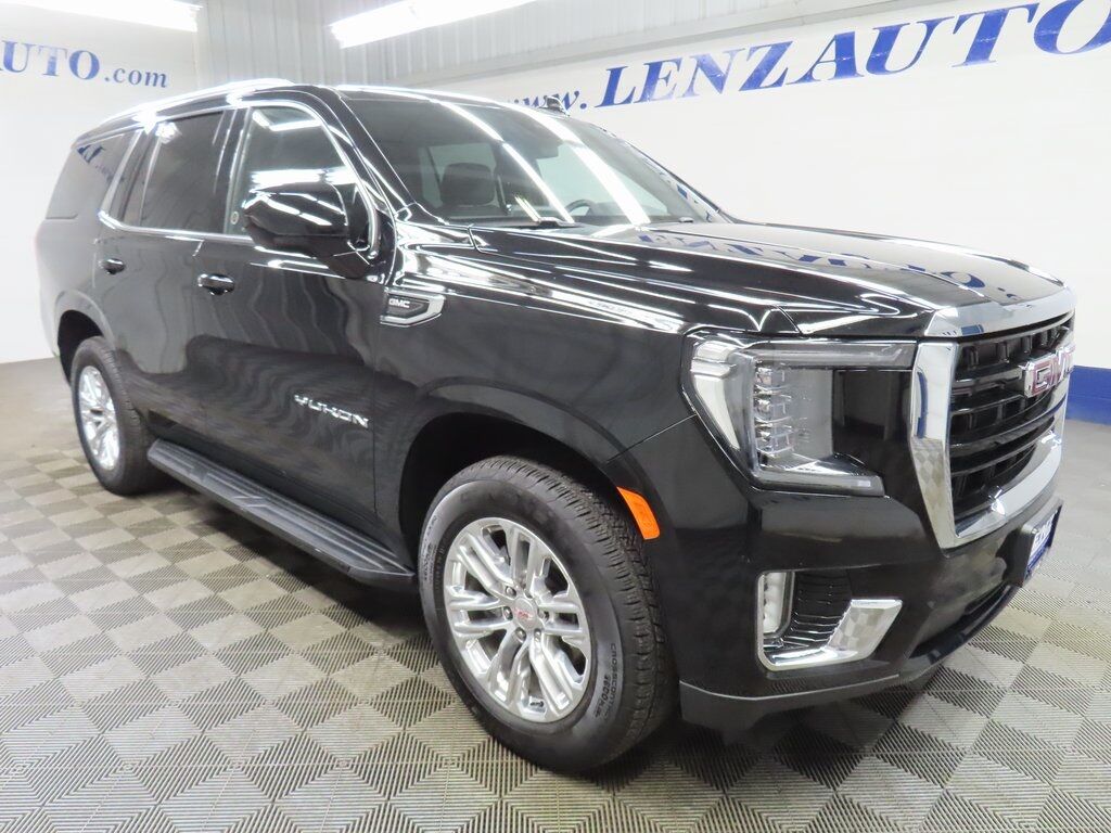 2023 GMC Yukon SLE 4WD