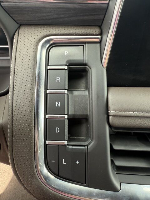 2023 GMC Yukon SLT  TX