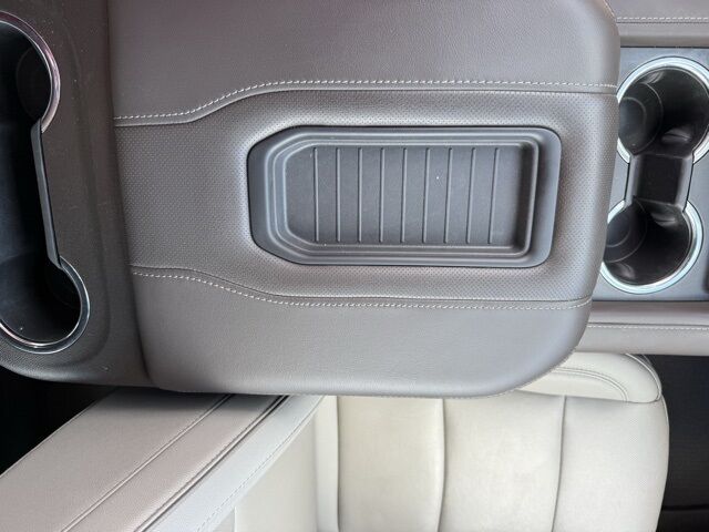 2023 GMC Yukon SLT  TX