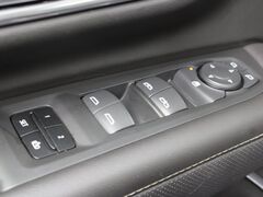 2023 GMC Yukon SLT 4WD 7 Passenger Fond du Lac WI