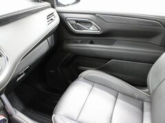 2023 GMC Yukon SLT 4WD 7 Passenger Fond du Lac WI