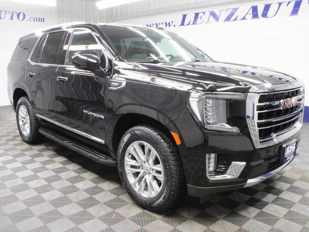 2023 GMC Yukon SLT 4WD 7 Passenger Fond du Lac WI