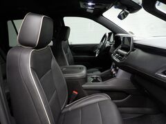 2023 GMC Yukon SLT 4WD 8 Passenger Fond du Lac WI