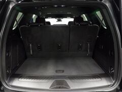 2023 GMC Yukon SLT 4WD 8 Passenger Fond du Lac WI