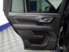 2023 GMC Yukon SLT 4WD 8 Passenger Fond du Lac WI