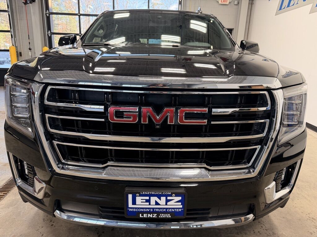 2023 GMC Yukon SLT 4WD