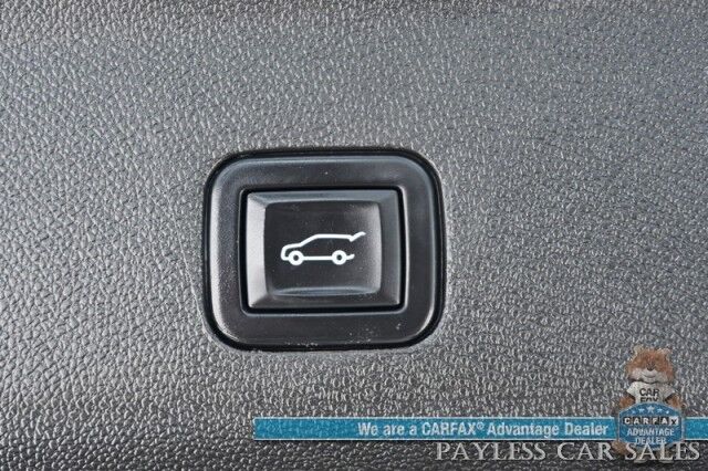 2023 GMC Yukon SLT / 4X4 / Auto Start / Heated & Cooled Leather Seats / Bose Speakers / Lane Depart & Blind Spot / Forward Collision Alert / 3rd Row / Seats 7 / Apple CarPlay & Android Auto / Back Up Camera / Tow Pkg / 1-Owner Anchorage AK