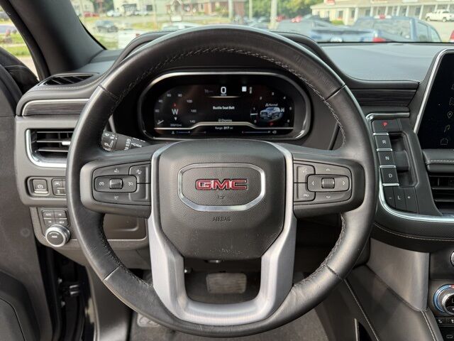 2023 GMC Yukon SLT Crestwood KY